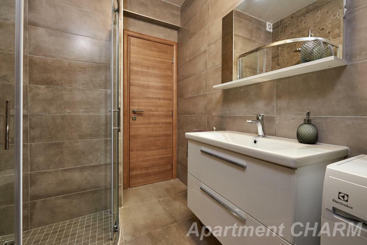 Apartma Luxury Charm With Pool